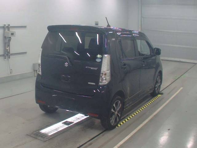 7558 SUZUKI WAGON R MH34S 2013 г. (CAA Tokyo)